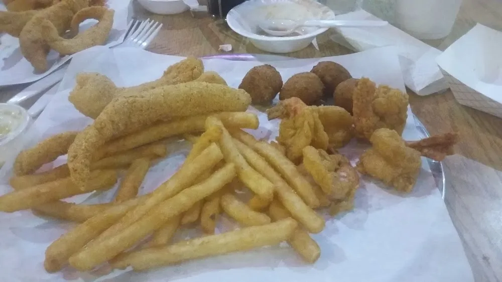 Catfish and Shrimp Basket